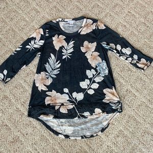 Lightweight Women’s 3/4 Sleeve Tunic